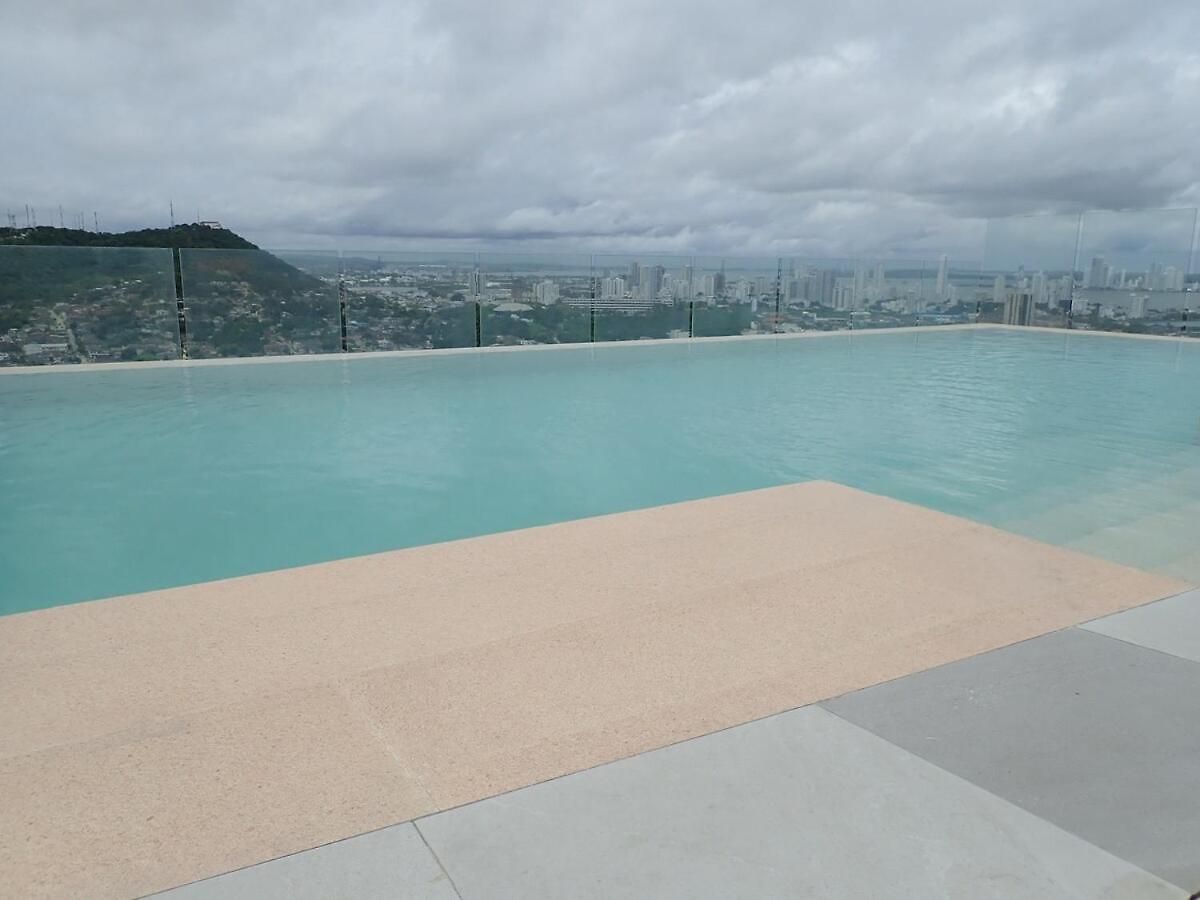 180, Vista Espectacular